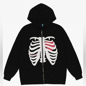 Aerfric Eden Black Hoodie with Heart & Skeleton Design Oversized